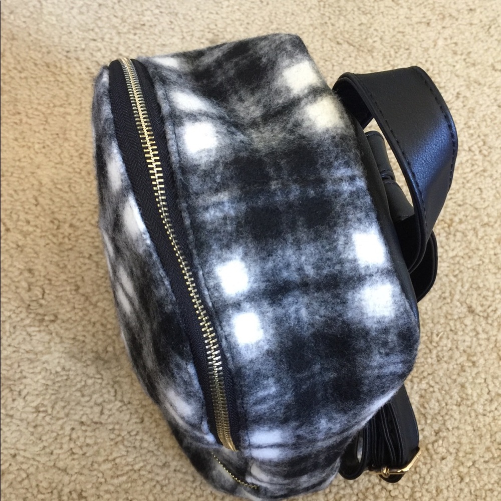 LF checker backpack - Picture 2 of 3